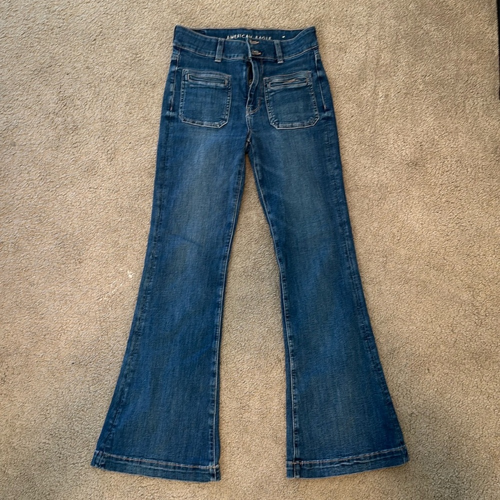 AMERICAN EAGLE NEXT LEVEL STRETCH SUPER HIGH RISE FLARE